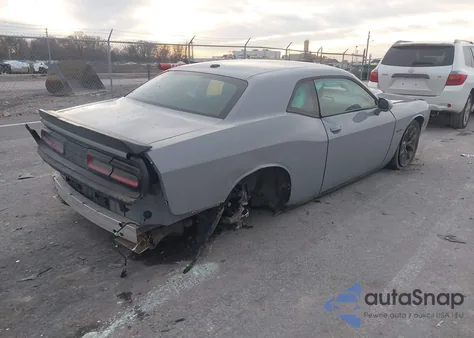 2022 Dodge Challenger R/T z USA, uszkodzony, nr VIN 2C3CDZBTXNH234196